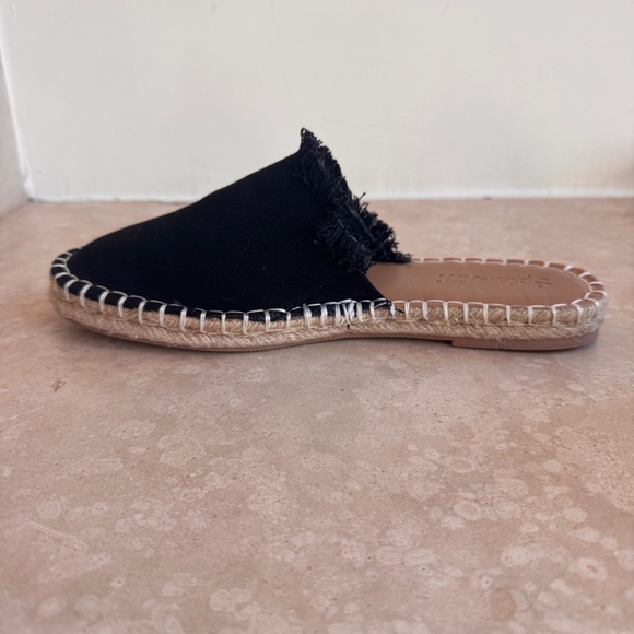 Splendid Black Jaycee Slip On Flat Mule Canvas Top Womens Size 8.5M - Picture 4 of 10